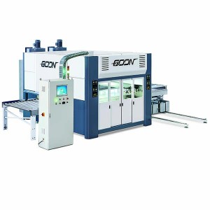 UV spraying machine